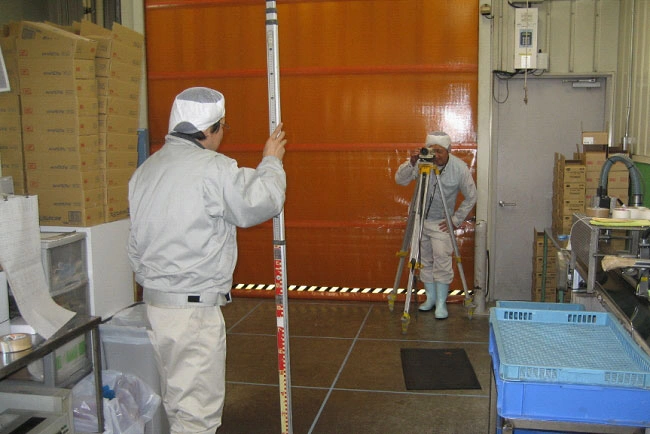 床の不同沈下測量