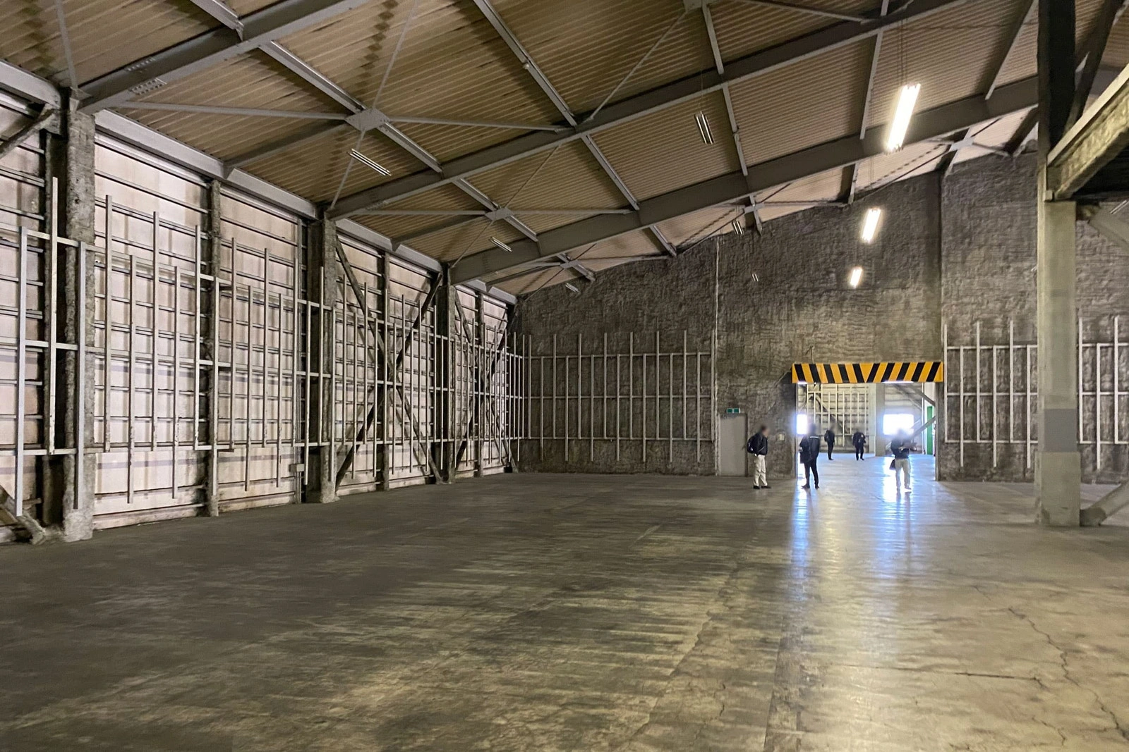 ReReC「船橋市西浦倉庫改修プロジェクト」倉庫内部（施工後）