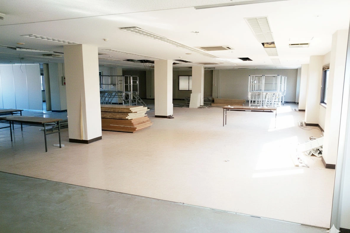 ReReC「松栄堂薫習館改修プロジェクト」食堂（施工前）